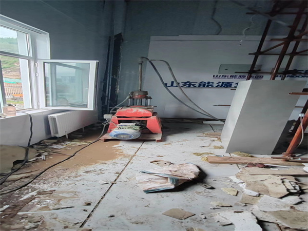 西昌地基基础下沉墙体裂缝加固注浆顶升施工